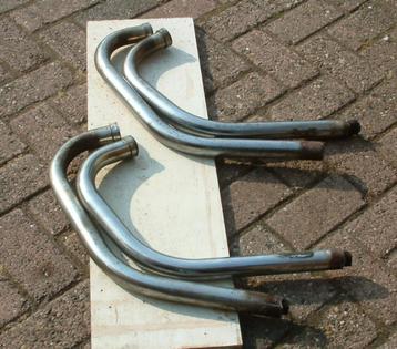 4 harde  en chroom goed  bochten  70 euro  beschikbaar voor biedingen