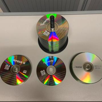 Lot de CD à graver (Lyreco, Imation, Impega)