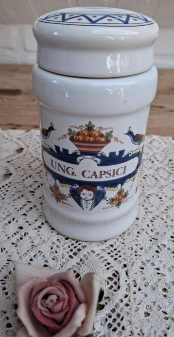 Delftse apothekerspot UNG CAPSICI beschikbaar voor biedingen