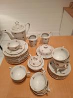 Servies oma bloemetjes, Antiek en Kunst, Antiek | Servies compleet, Ophalen