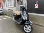 VESPA LX 125CC 18.143KM 2013 VOL ONDERHOUDSBOEK, Fietsen en Brommers, Ophalen, Zo goed als nieuw