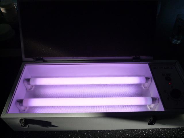 UV-box voor de productie van gedrukte schakelingen, Hobby en Vrije tijd, Elektronica-componenten, Zo goed als nieuw, Ophalen of Verzenden