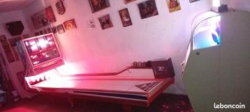 Prachtig elektromechanisch bowlen beschikbaar voor biedingen