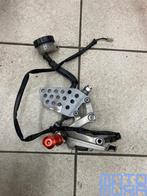 Voetsteun rechts Honda CBR 929 RR 2000 - 2001 Fireblade SC44, Motoren, Onderdelen | Overige, Ophalen of Verzenden, Gebruikt