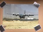 Poster : C-130 - 15de Wing., Verzamelen, Ophalen of Verzenden, Nieuw, Kaart, Foto of Prent