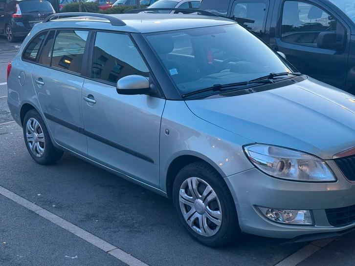 DRINGEND Skoda Fabia TDI 140.000 km, Auto's, Skoda, Fabia, ABS, Achteruitrijcamera, Adaptieve lichten, Adaptive Cruise Control