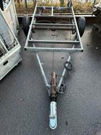 Geremde aangangwagen -chassis, Ophalen, Zo goed als nieuw