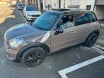 Mini Cooper Countryman 1.6d * 2011 Euro 5 * Full Options *, Auto's, Euro 5, Zwart, Bruin, Bedrijf