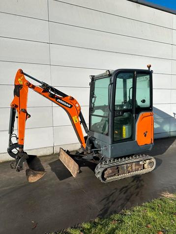 Doosan dx19 Minigraver in prima staat  beschikbaar voor biedingen