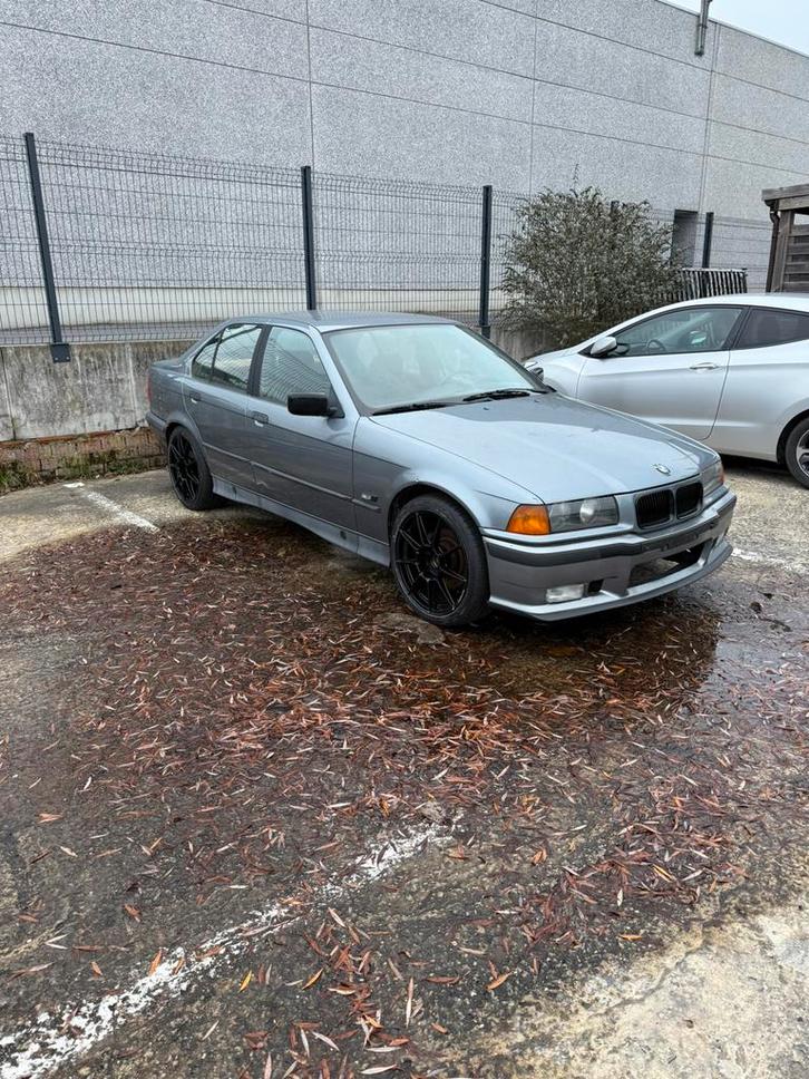 E36 316i project, Auto's, BMW, Particulier, 3 Reeks, Benzine, 4 deurs, Handgeschakeld, Zilver of Grijs, Achterwielaandrijving