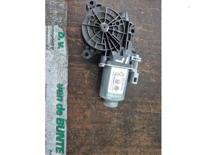 Raammotor Portier van een Seat Mii, Auto-onderdelen, Carrosserie, Seat, Gebruikt, 3 maanden garantie, Ophalen of Verzenden