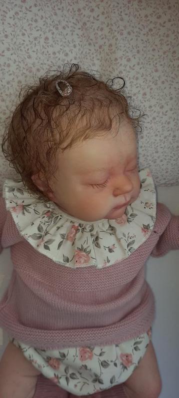Reborn baby beschikbaar voor biedingen