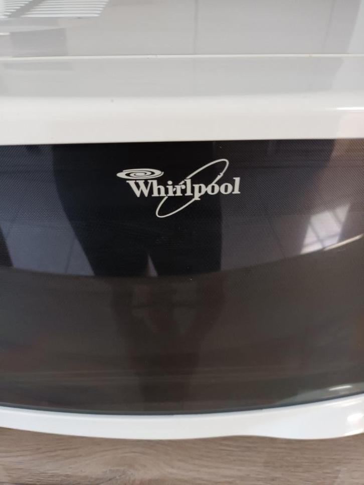 Four micro-ondes  combiné whirlpool, Elektronische apparatuur, Microgolfovens, Gebruikt, Tussenbouw, Combi-microgolfoven, Grill