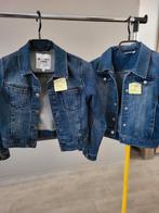 2  x 1 jeans vestje  .Maat 134 ., Kinderen en Baby's, Ophalen, Maat 134