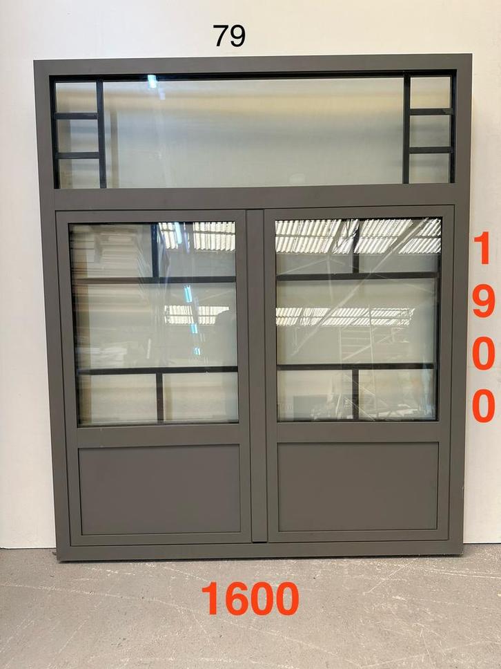 Liquidatie van stockchassis! Ramen-voorraad, Doe-het-zelf en Bouw, Raamkozijnen en Schuifdeuren, Zo goed als nieuw, Aluminium