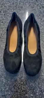 zwarte daim met sleehak mt 38, Zwart, Nieuw, Vabeene, Ballerina's