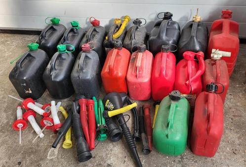 Partij 18 brandstoftanks, 5 & 10 liter, Watersport en Boten, Bootonderdelen, Gebruikt, Motor en Techniek, Zeilboot of Motorboot