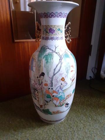 chinese vaas 60 cm, Ophalen