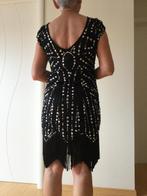 Robe perlée, Taille 38/40 (M), Enlèvement ou Envoi, Comme neuf, Noir