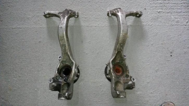 PORTE MOYEU AUDI RS4 B7 / S4 B6, Autos : Pièces & Accessoires, Autres pièces automobiles, Audi, Utilisé, Enlèvement