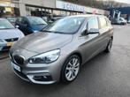 BMW 218IA avec 97990 km et automatique "Moto46", Auto's, BMW, Monovolume, Beige, 5 zetels, USB