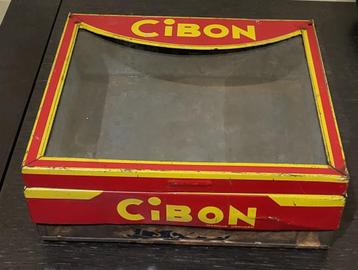 Reclamevenster voor de kruidenierswinkel, merk Cibon beschikbaar voor biedingen