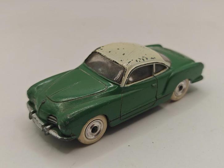 Dinky Toys England 187 Volkswagen Karmann Ghia, Hobby en Vrije tijd, Modelauto's | 1:43, Gebruikt, Auto, Dinky Toys, Ophalen of Verzenden