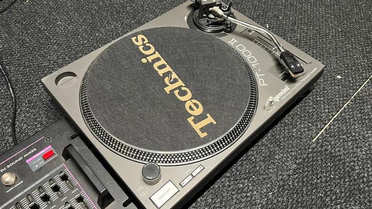 Dj set met platenspelers, Muziek en Instrumenten, Dj-sets en Draaitafels, Zo goed als nieuw, Draaitafel, Technics, Ophalen