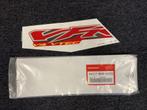 VFR800 V-Tec vanaf 2002 sticker rechter zijpaneel nieuw, -, -, Nieuw, Ophalen of Verzenden