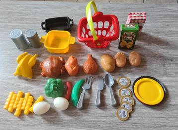 Accessoires cuisine enfant  disponible aux enchères