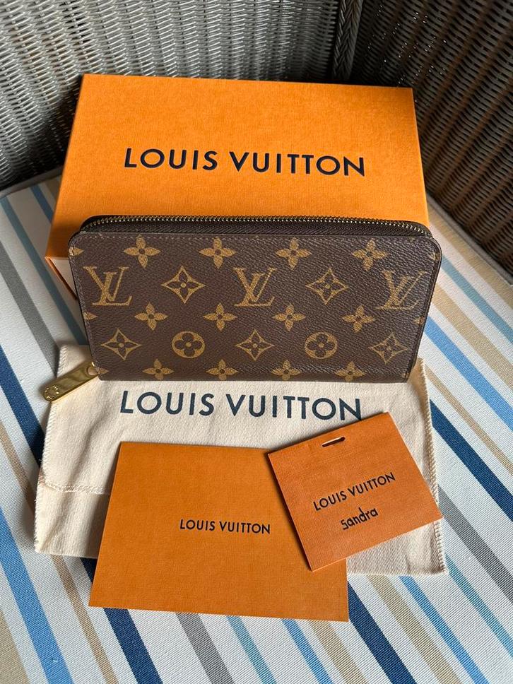 Louis Vuitton Zippy Wallet, Handtassen en Accessoires, Portemonnees, Gebruikt, Bruin, Verzenden