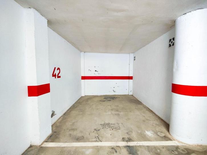 Parkeerplaats aan Calle del Palangre 23, Torrevieja, Immo, Buitenland, Spanje, Overige soorten, Stad