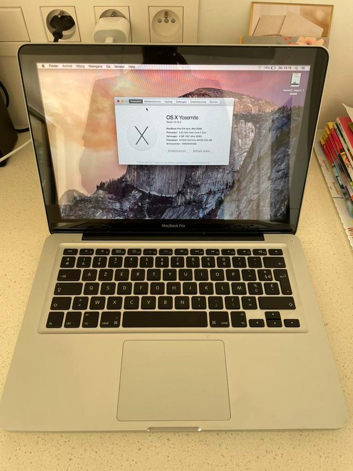 Macbook pro 13inch mid 2009 - gebruikt, Computers en Software, Apple Macbooks, Gebruikt, MacBook, 13 inch, 2 tot 3 Ghz, 256 GB
