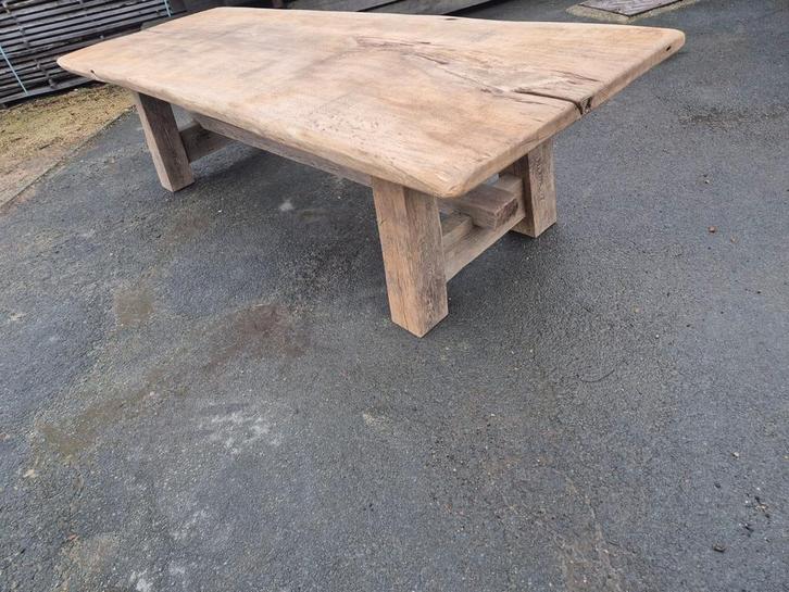 Massief eiken boomstamtafel kloostertafel boerentafel, Huis en Inrichting, Tafels | Eettafels, Ophalen