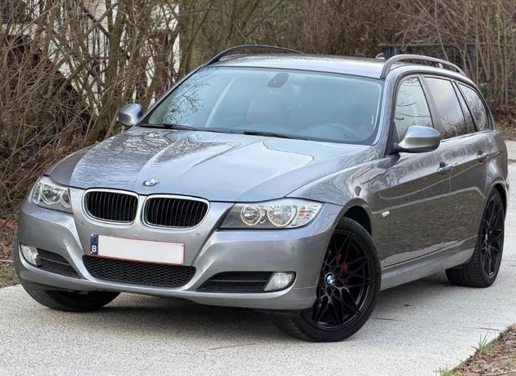 Bmw 318D Automatique-Euro5-159.000Km, Auto's, BMW, Bedrijf, 3 Reeks, 360° camera, Airbags, Airconditioning, Alarm, Bluetooth, Boordcomputer