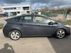 Toyota Prius hybride, Achat, Entreprise, Carnet d'entretien, 5 places