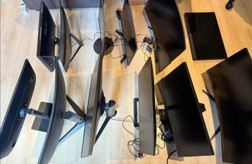 15 NIEUWE GAMING SCHERMEN (Nonfunctioneel) beschikbaar voor biedingen