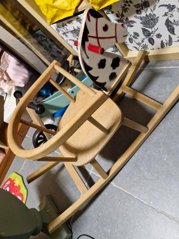 Schommelstoel  beschikbaar voor biedingen