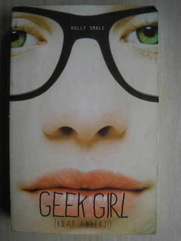 101 - Geek girl (knap anders) - Holly Smale beschikbaar voor biedingen
