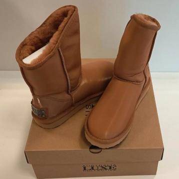 Luxe laarzen van bont uit Australië 37 EU Nieuw  beschikbaar voor biedingen