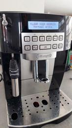 Delonghi koffiemachine met bonen, Elektronische apparatuur, Ophalen of Verzenden, Zo goed als nieuw, Koffiemachine