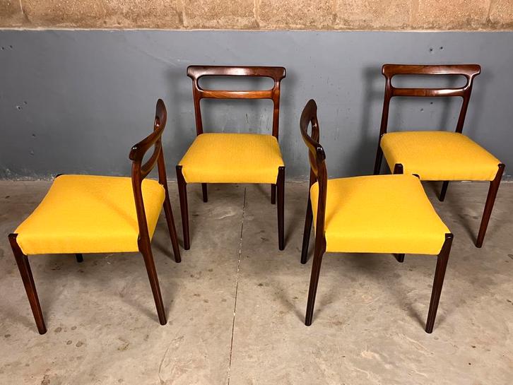 Palissander stoelen nieuw gestoffeerd MId Century Vintage, Huis en Inrichting, Stoelen, Gebruikt, Vier, Hout, Bruin, Ophalen