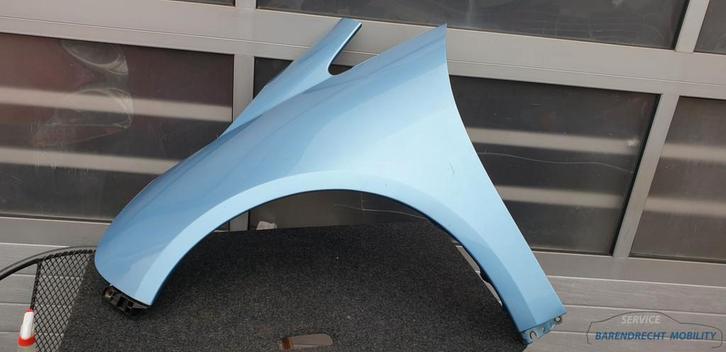 Spatbord linksvoor Grandis Mitsubishi T35a origineel gebruik, Auto-onderdelen, Carrosserie, Mitsubishi, Voor, Links, Gebruikt