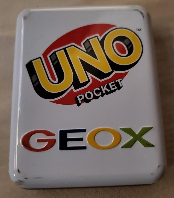 UNO pocket GEOX, Hobby en Vrije tijd, Gezelschapsspellen | Kaartspellen, Zo goed als nieuw, Ophalen of Verzenden