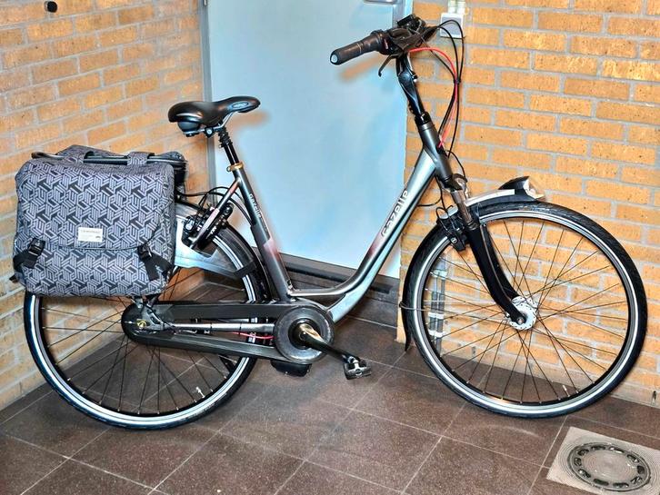 Electrisch fiets gazelle met middenmotor en goed batterij, Fietsen en Brommers, Elektrische fietsen, Gazelle, Ophalen