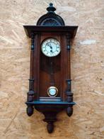 wandklok regulateur, Enlèvement