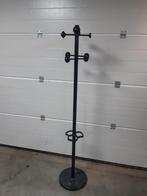 Vrijstaande kapstok, Enlèvement