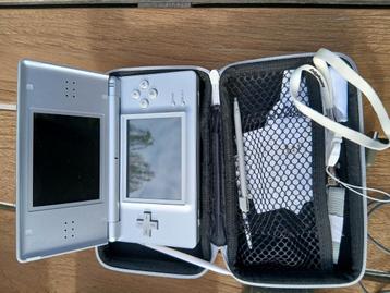 Nitendo DS silver kompleet in originele verpakking  beschikbaar voor biedingen