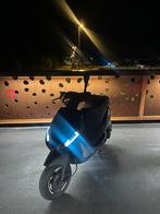 Piaggio zip 50cc, Fietsen en Brommers, Scooters | Piaggio, Zip, Ophalen of Verzenden, Zo goed als nieuw, Benzine