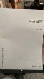 Millenium, Muziek en Instrumenten, Ophalen, Zo goed als nieuw